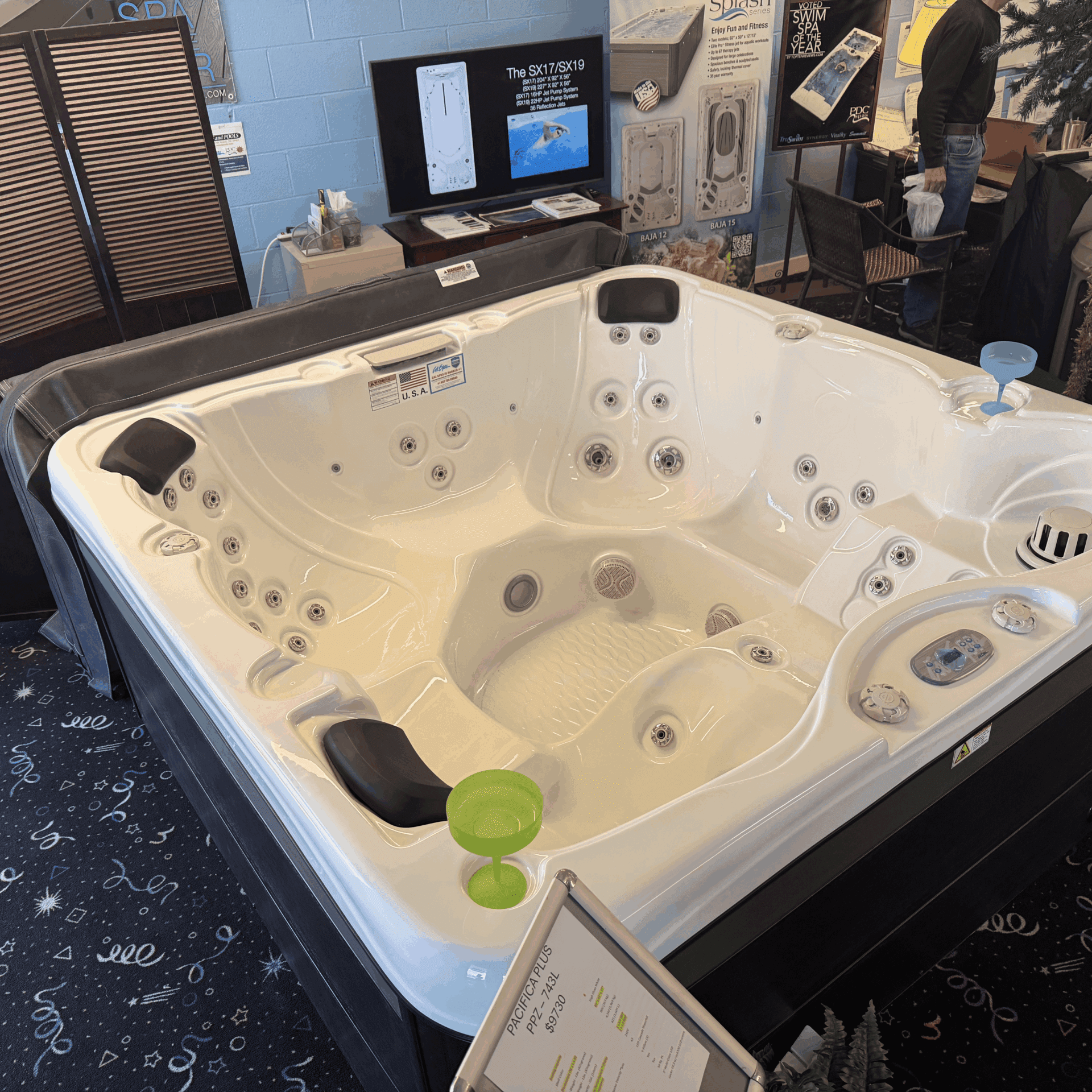 Cal Spas Pacifica Plus PPZ - 743L